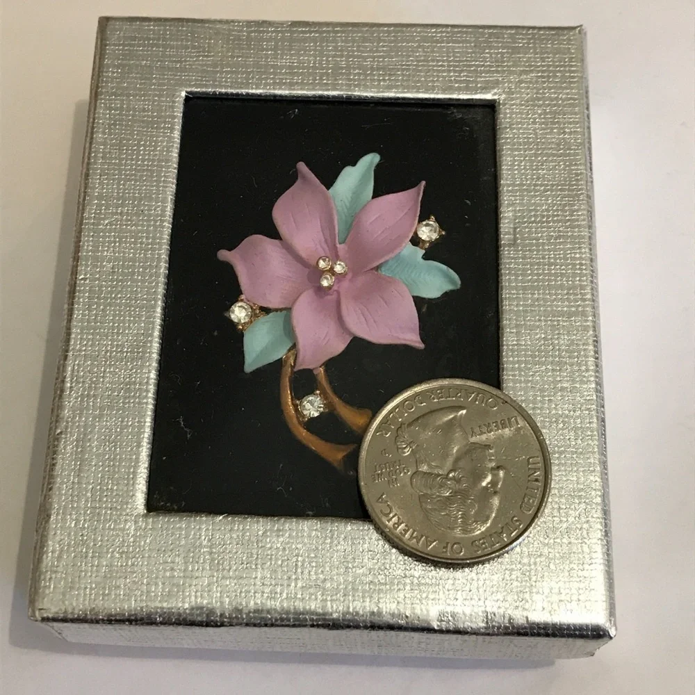 Porcelain Floral Brooch Pink Wildflower
